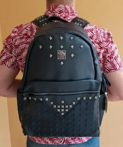 [63] Morral taches 